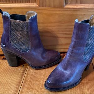 Bed Stu Women’s Short Boot Western Style Size 9 Color Navy Distressed